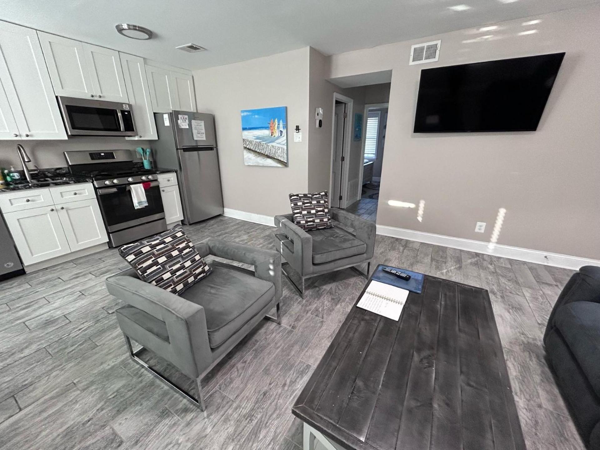 Beach Block Parking Modern Decor Porch Brigantine Eksteriør billede