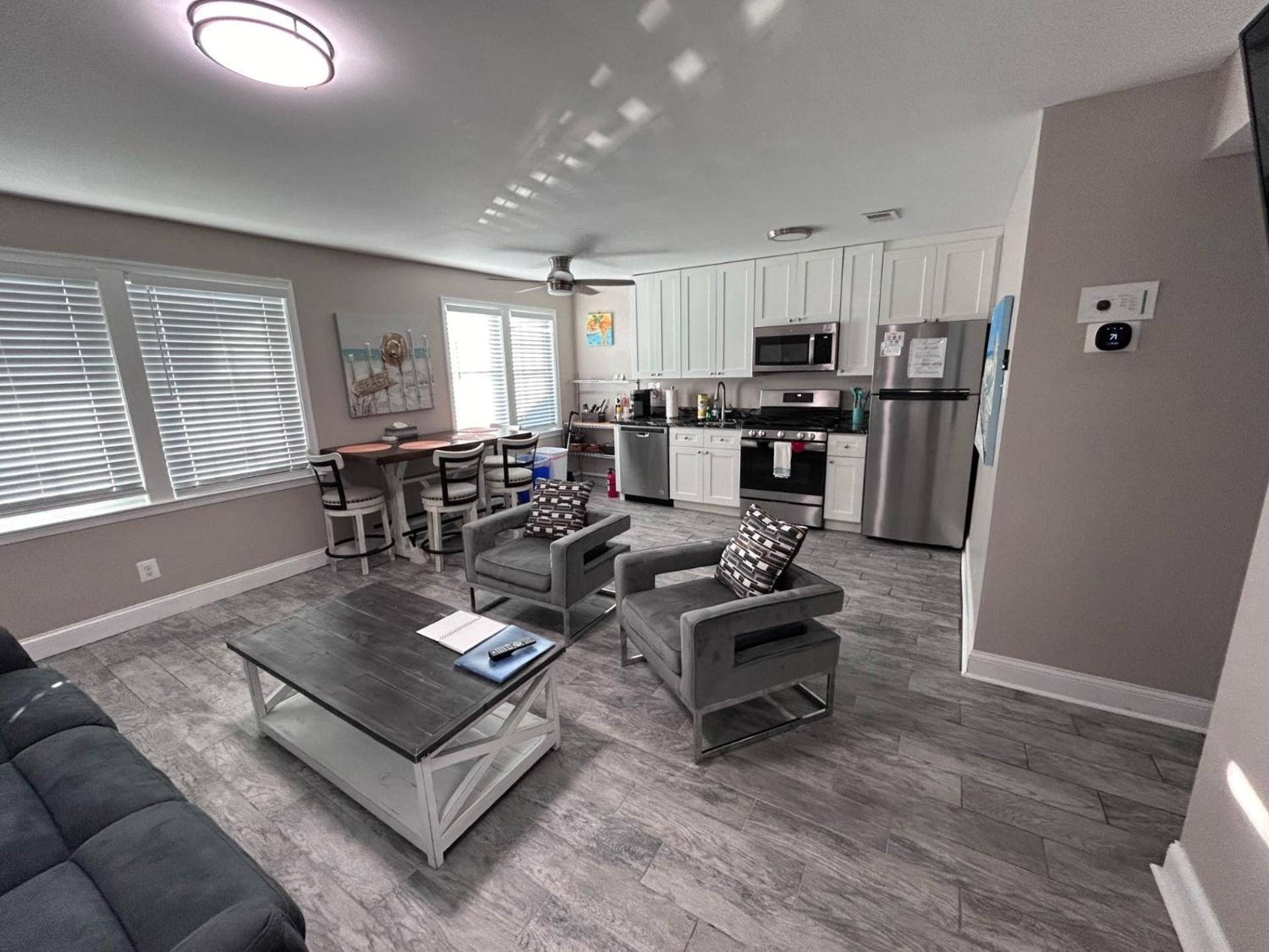 Beach Block Parking Modern Decor Porch Brigantine Eksteriør billede